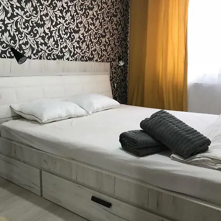 Апартаменти Brand New 2 Bedroom *