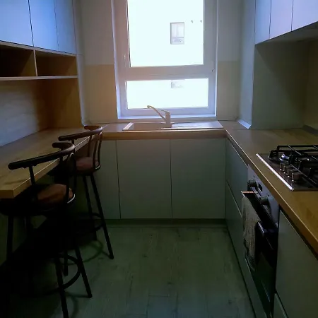 Brand New 2 Bedroom Апартаменти